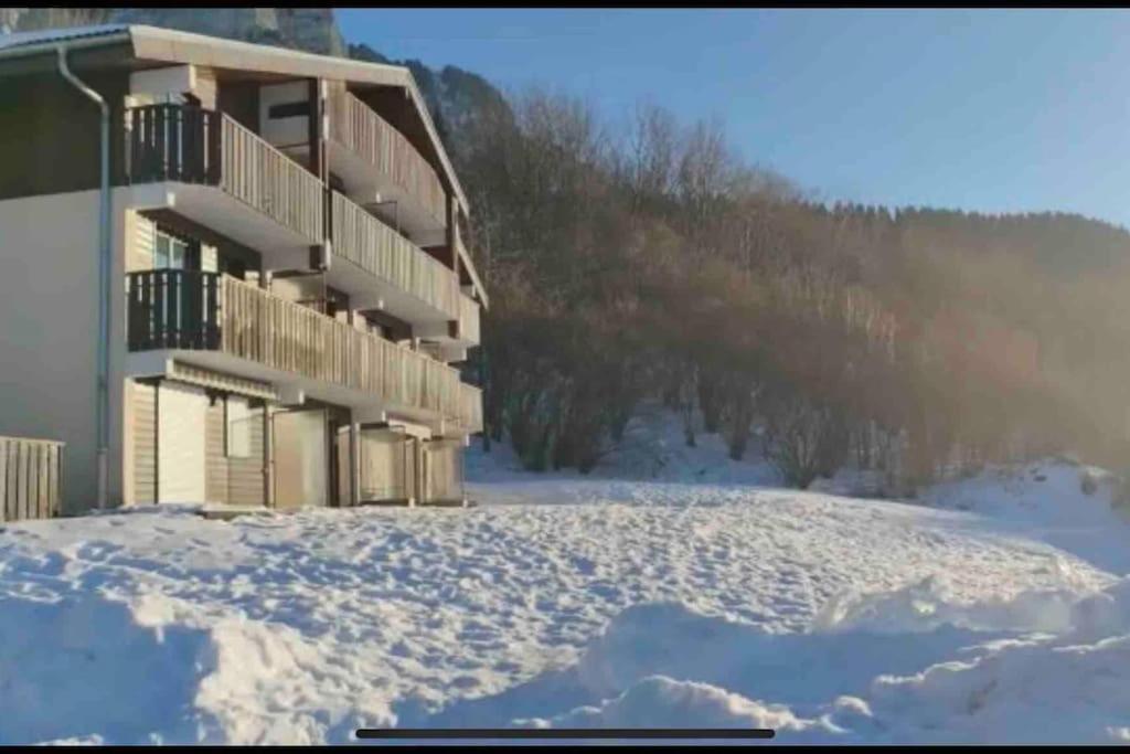 Studio Myrtilles Du Leman Vue Sur Lac Et Montagne Thollon-les-Memises Dış mekan fotoğraf